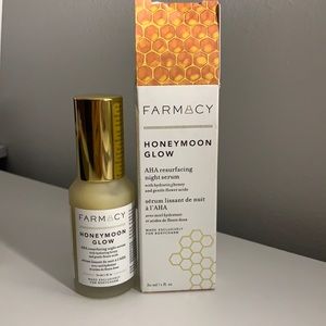 Farmacy honeymoon glow AHA resurfacing night Serum